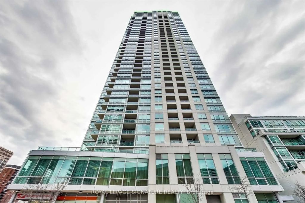 120 Homewood Avenue 904, Toronto C08