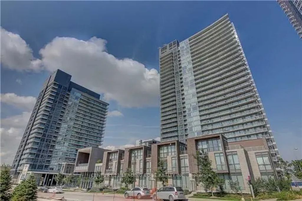 121 Mcmahon Drive 2010, Toronto C15