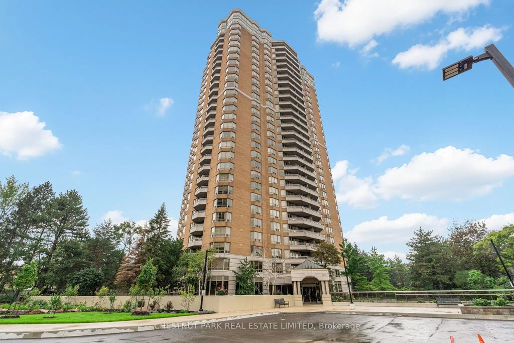 89 Skymark Drive 713, Toronto C15