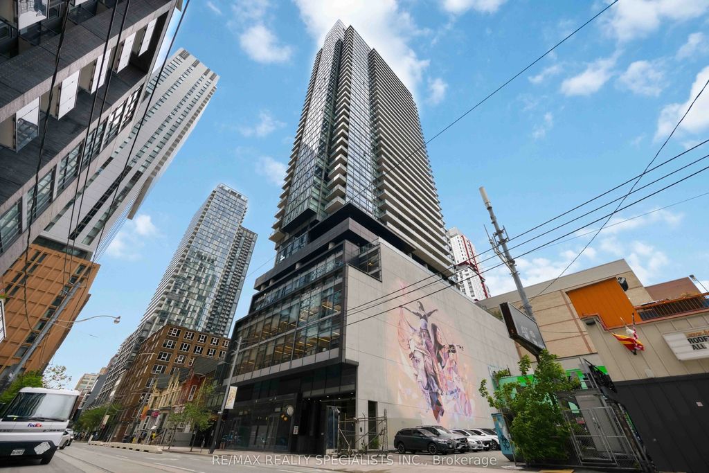 290 Adelaide Street 2310, Toronto C01