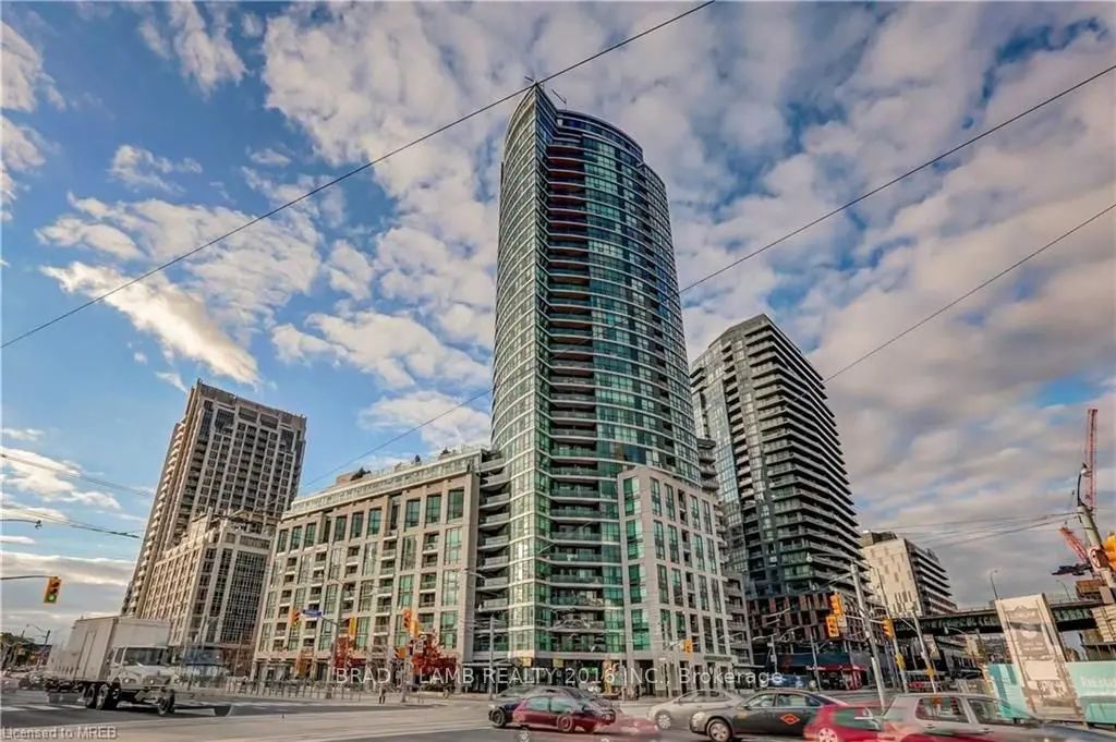 600 Fleet Street 220, Toronto C01