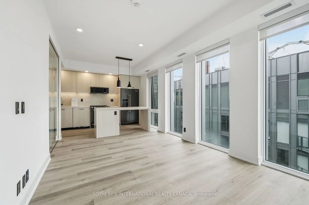30 Mutual Street E3001, Toronto C08