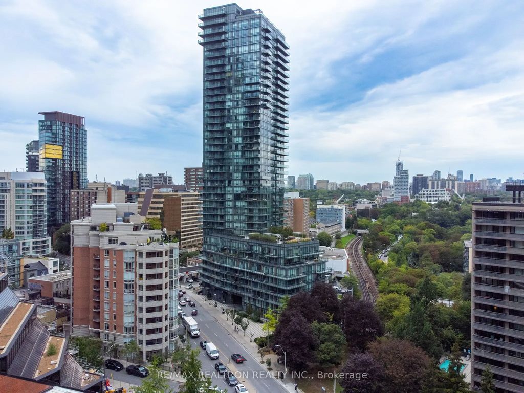 825 Church Street 912, Toronto C09