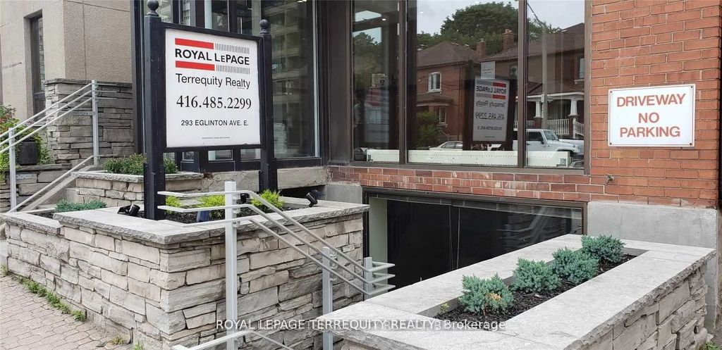 293 Eglinton Avenue E Lower, Toronto C10