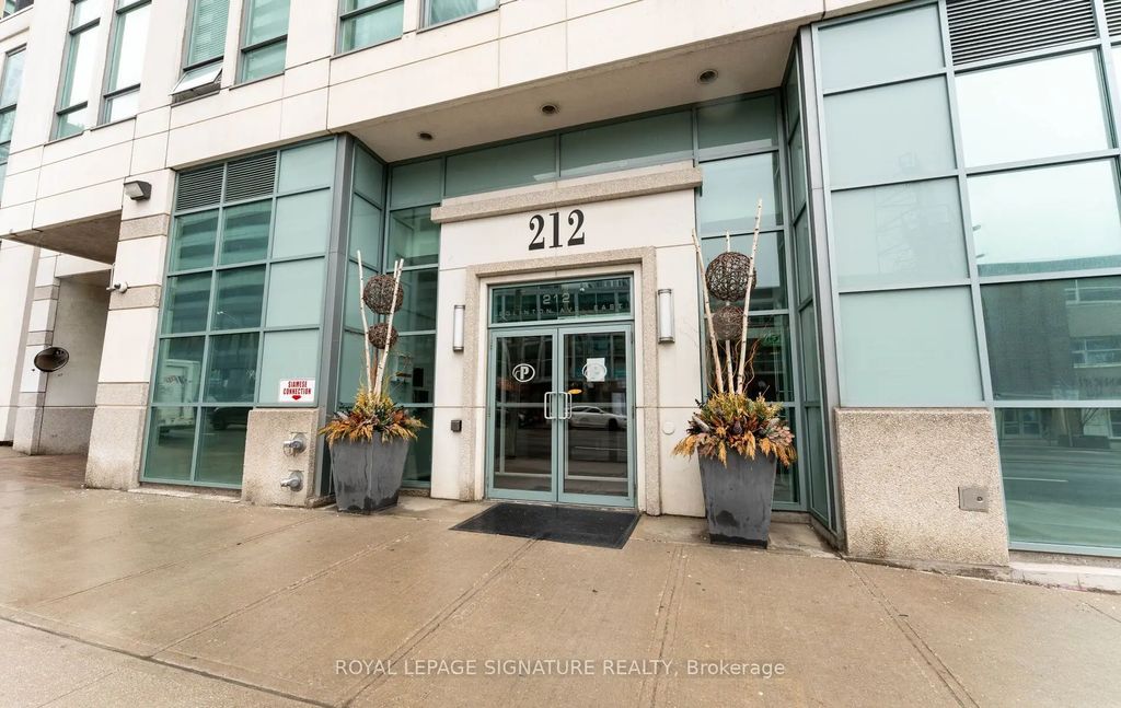 212 Eglinton Avenue E 1411, Toronto C10