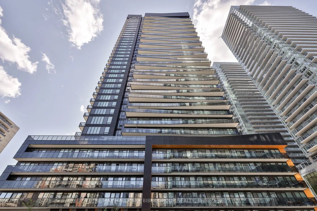 127 Broadway Avenue 302, Toronto C10