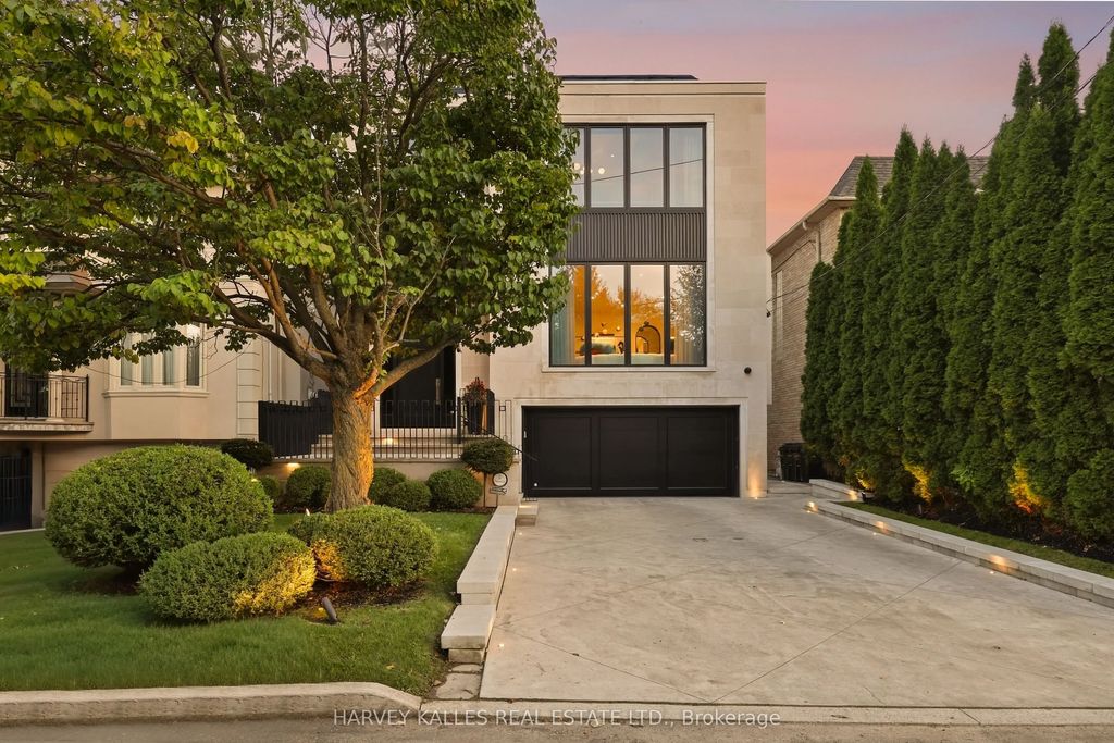 363 Bedford Park Avenue, Toronto C04