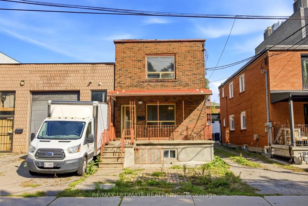 26 Geary Avenue, Toronto C02