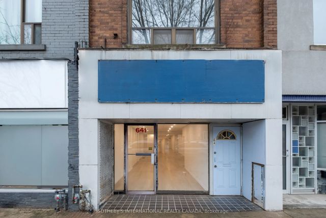 641 St Clair Avenue W, Toronto C02
