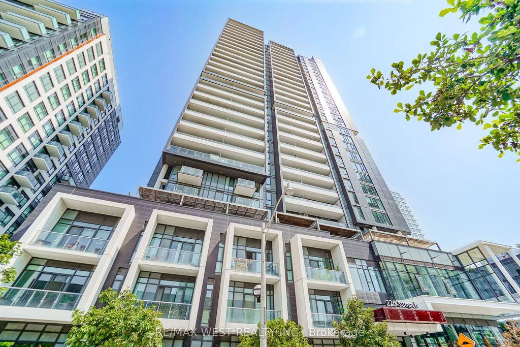 225 Sumach Street 1511, Toronto C08
