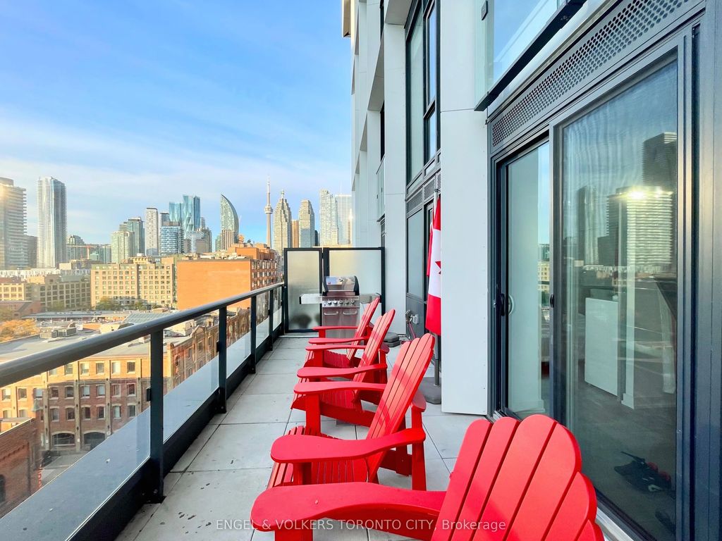 158 Front Street E 822, Toronto C08