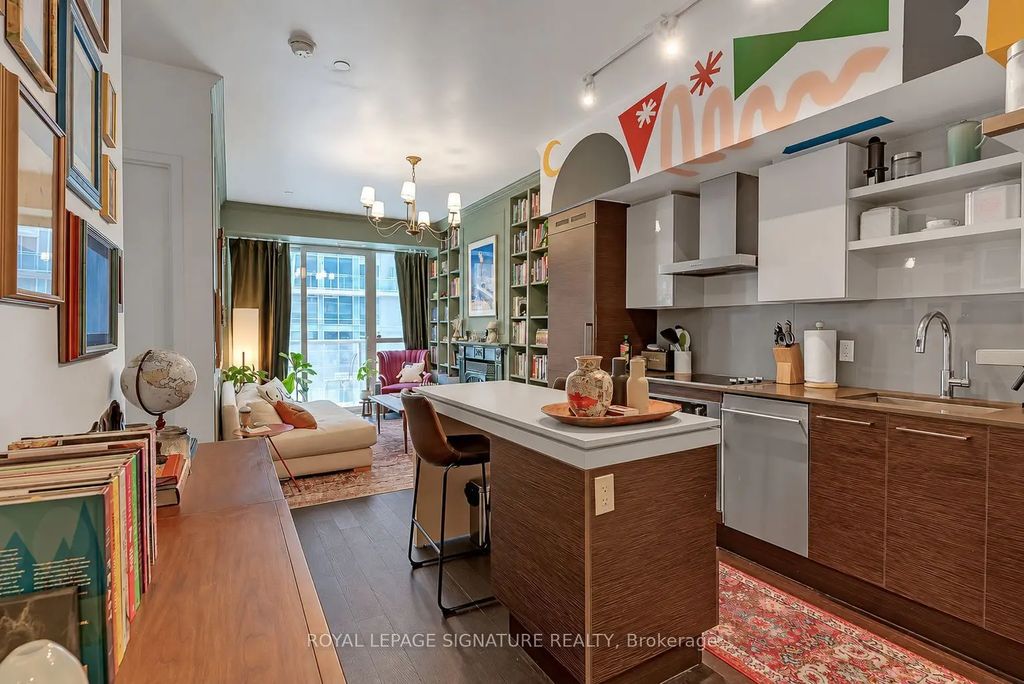 1030 King Street W 230, Toronto C01