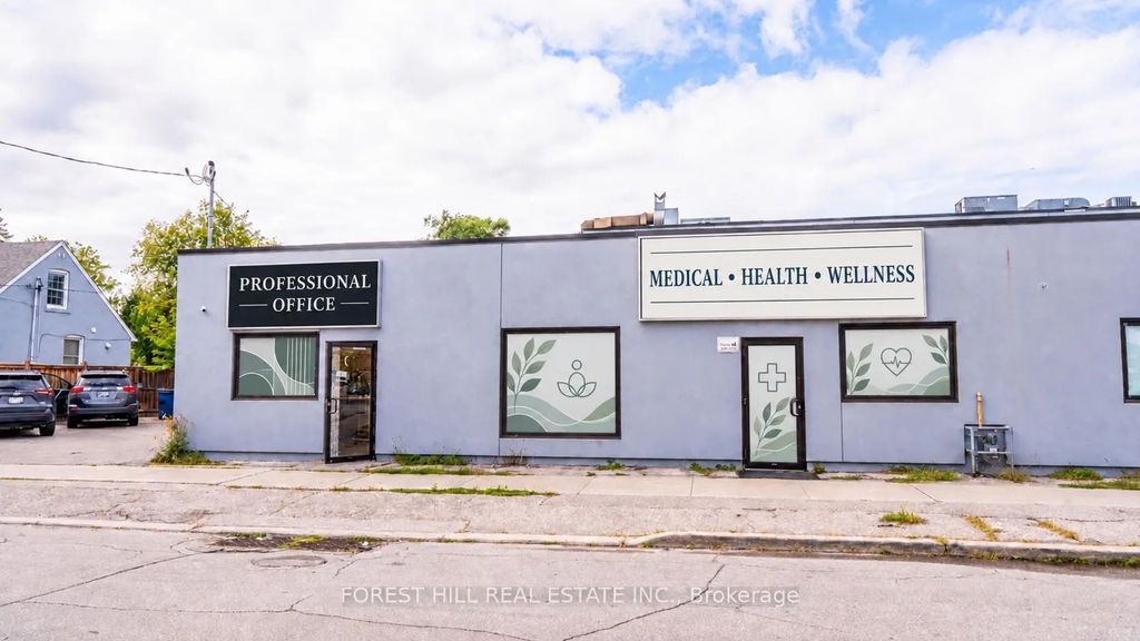 6166 Yonge Street 3, Toronto C07