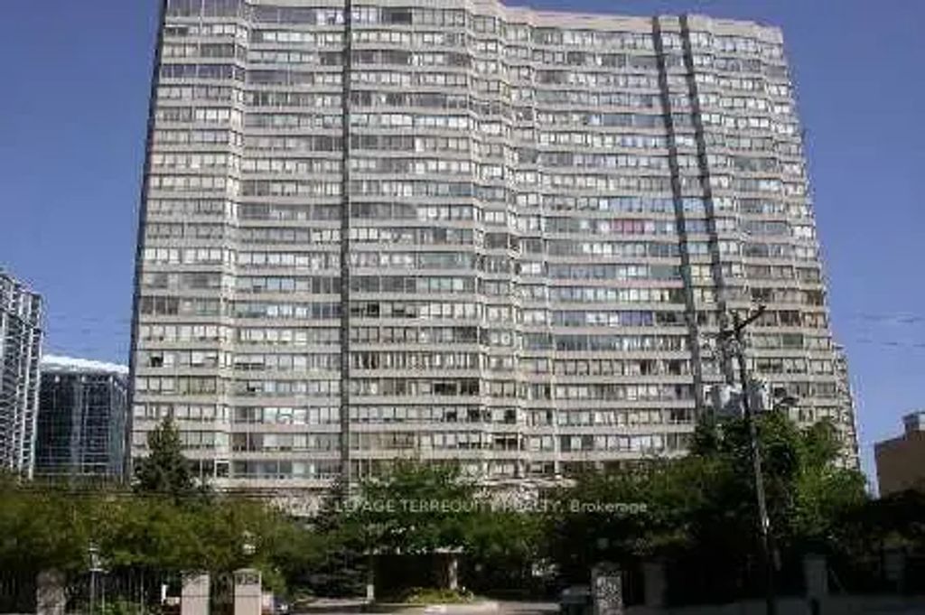 30 Greenfield Avenue 201, Toronto C14