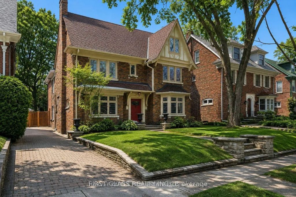 80 Douglas Drive, Toronto C09