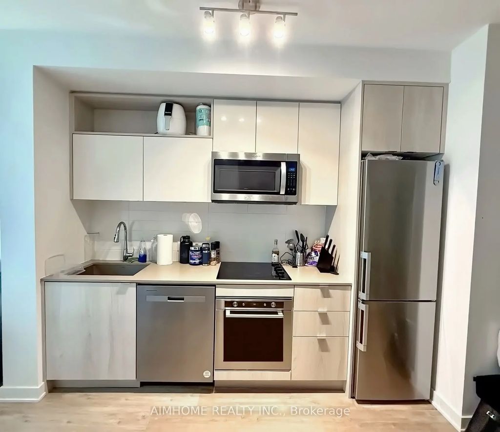 121 Lower Sherbourne Street 456, Toronto C08