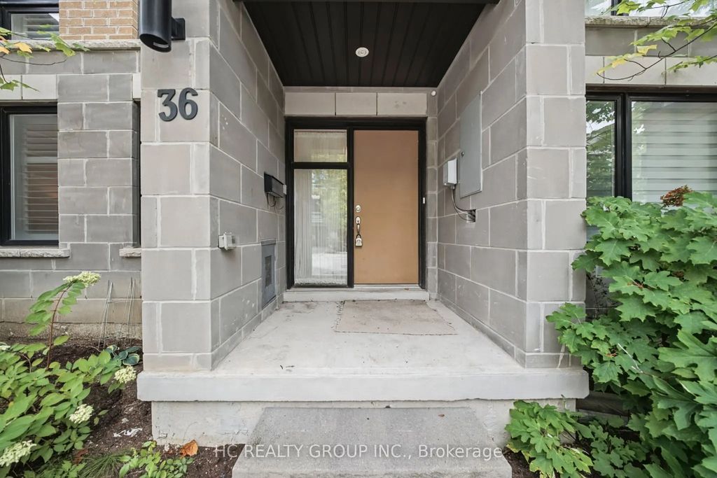 36 Kenneth Wood Crescent, Toronto C14