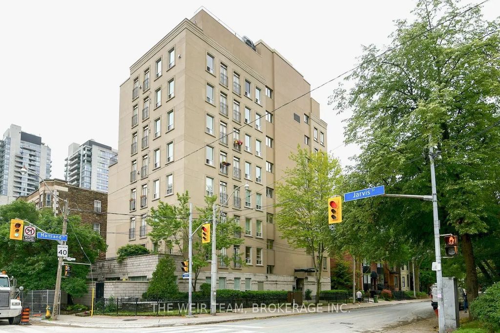 135 Maitland Street 202, Toronto C08