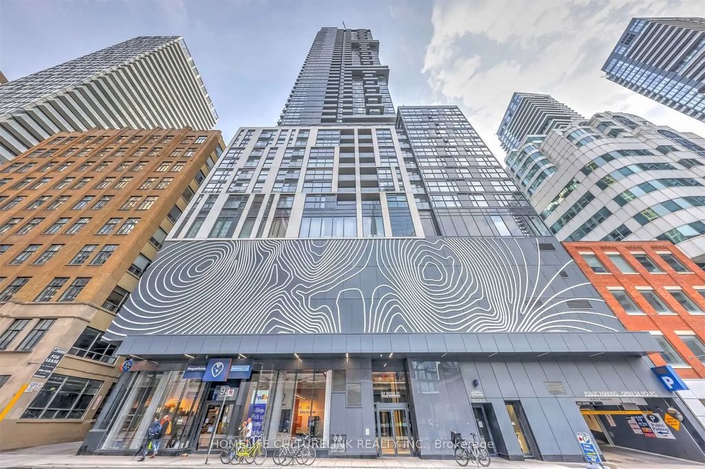 87 Peter Street 601, Toronto C01
