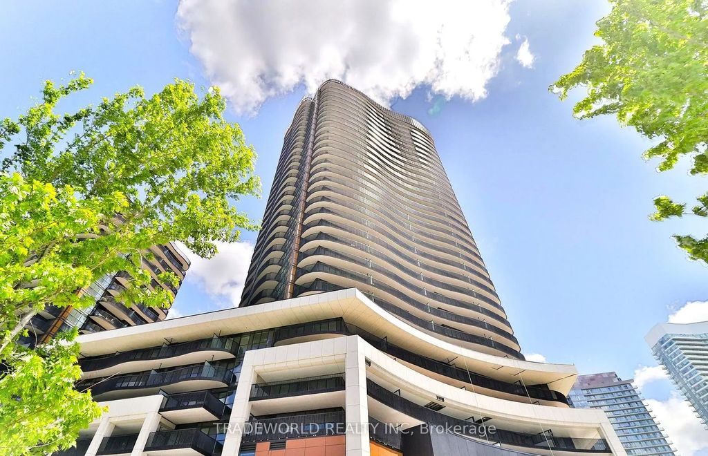 18 Esther Shiner Boulevard 2009, Toronto C15