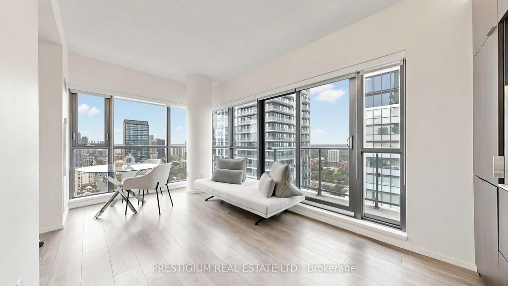 159 Dundas Street E 3706, Toronto C08