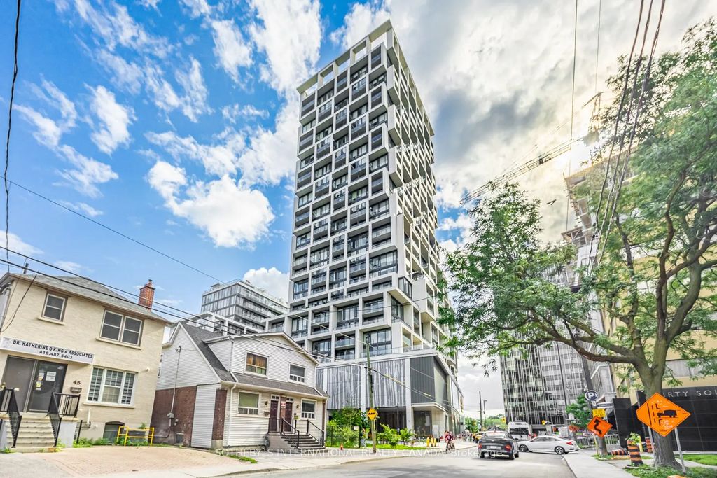 5 Soudan Avenue 907, Toronto C10