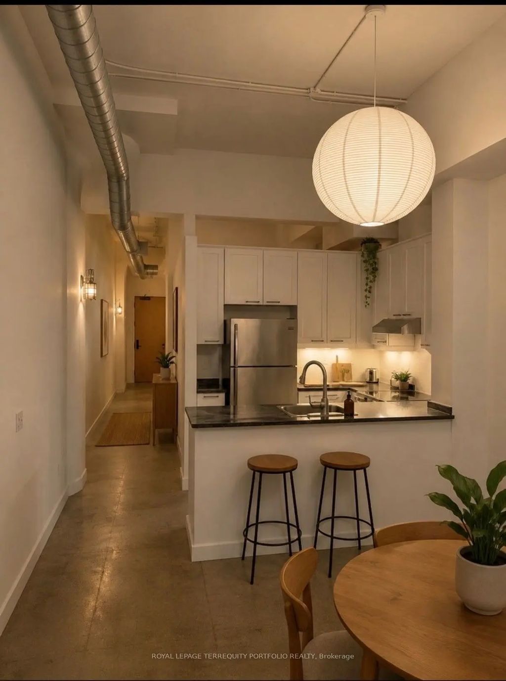 155 Dalhousie Street 1018, Toronto C08