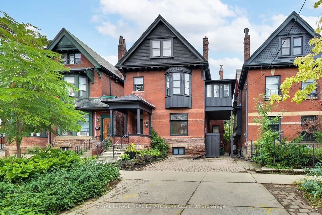 135 Madison Avenue, Toronto C02