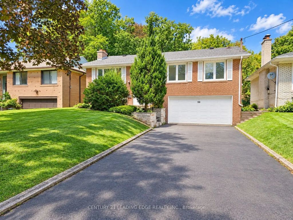 39 Sumner Heights Drive, Toronto C15