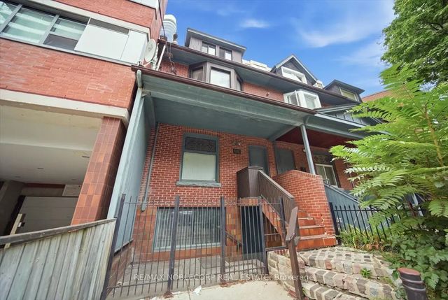 96 Granby Street Suite 1, Toronto C08