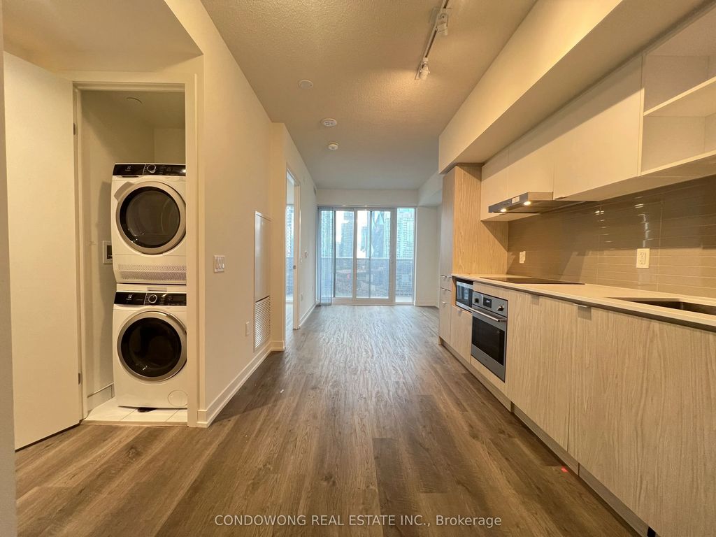 55 Cooper Street 2112, Toronto C08