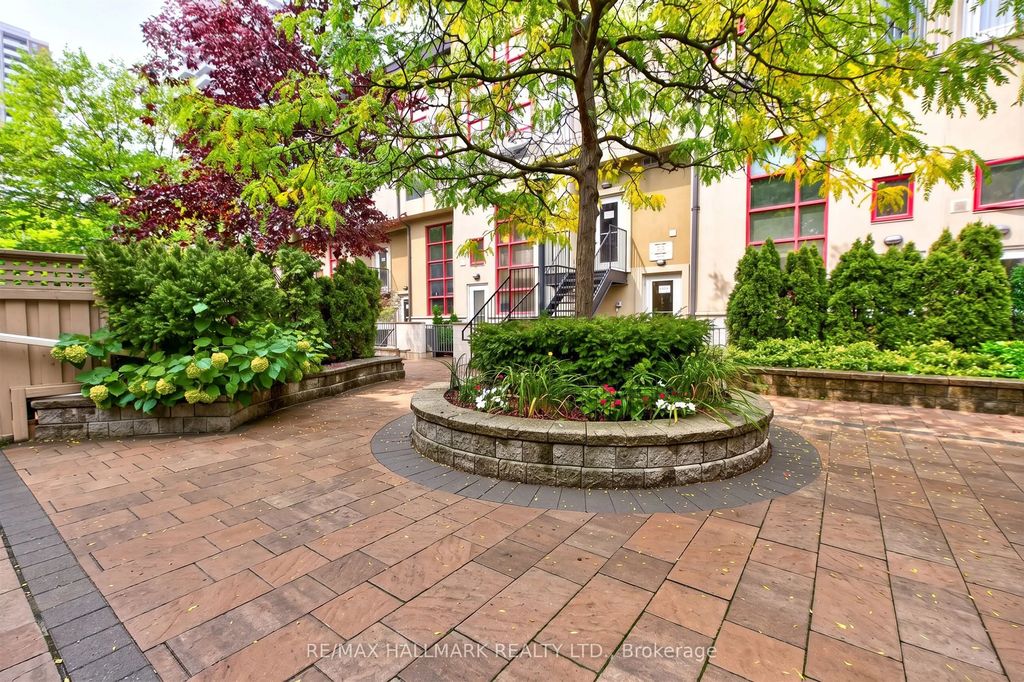 21 Earl Street 103, Toronto C08