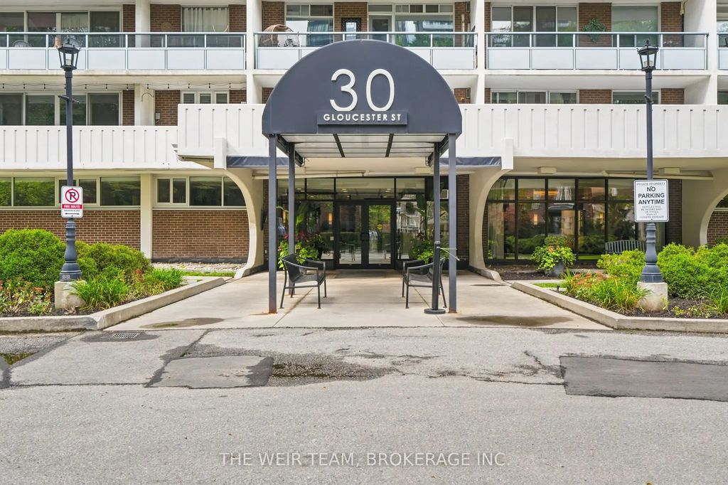 30 Gloucester Street 2110, Toronto C08