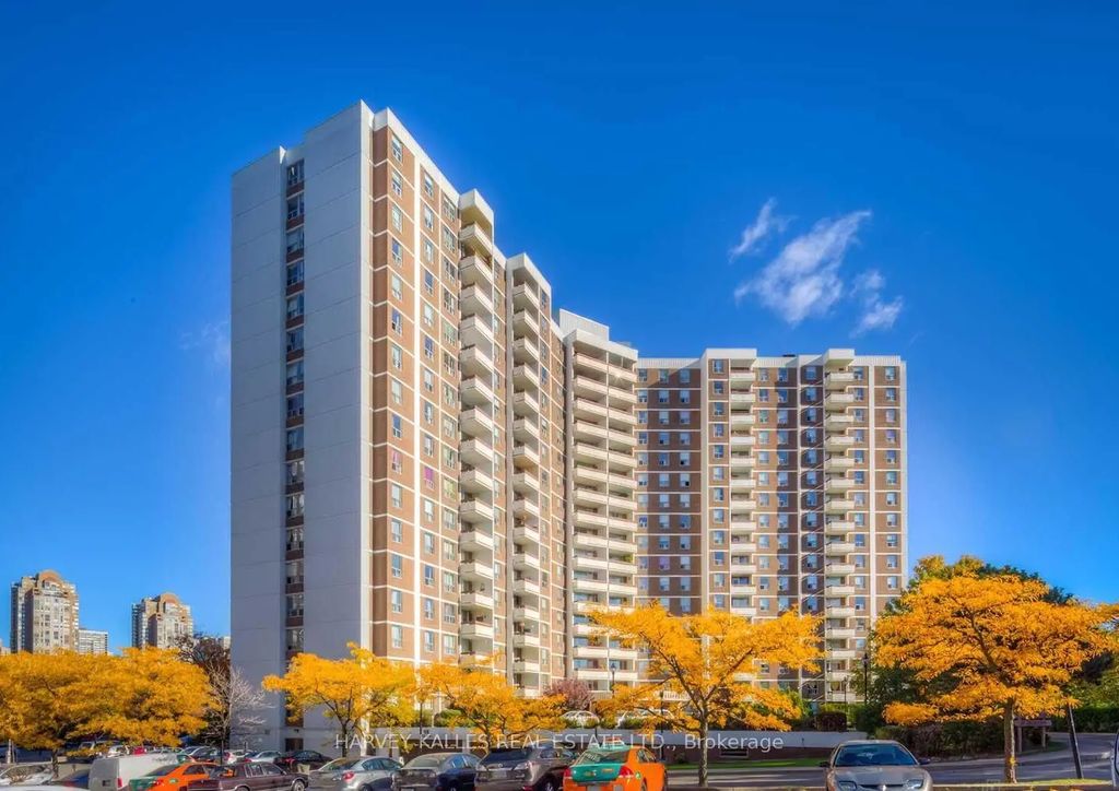 20 Edgecliff Golfway 802, Toronto C11