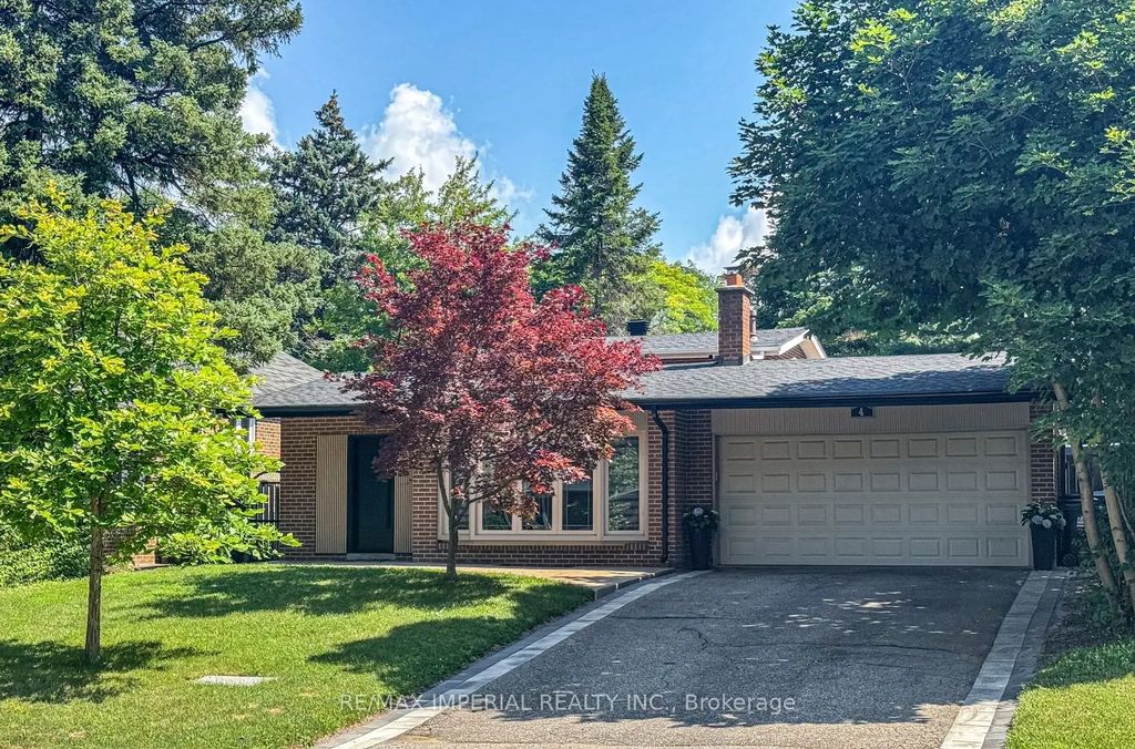 4 Quincy Crescent, Toronto C15