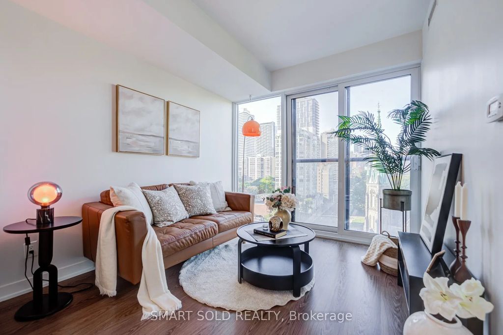 319 Jarvis Street 907, Toronto C08