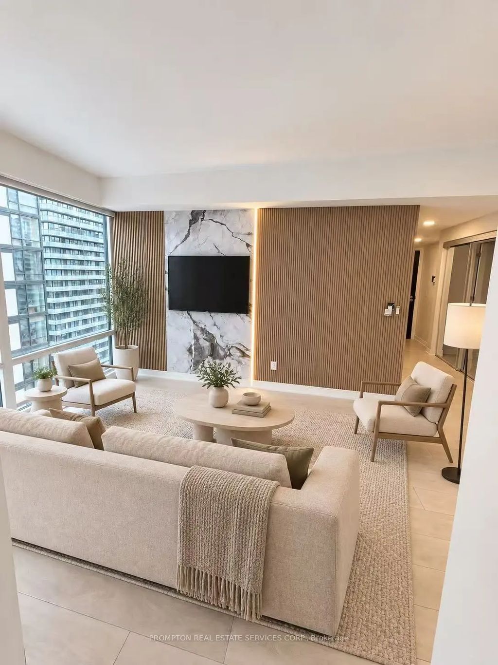 18 Maitland Terrace 1503, Toronto C08