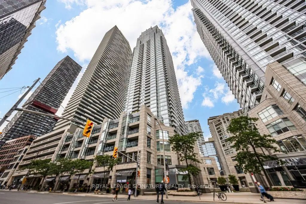 2191 Yonge Street 3608, Toronto C10