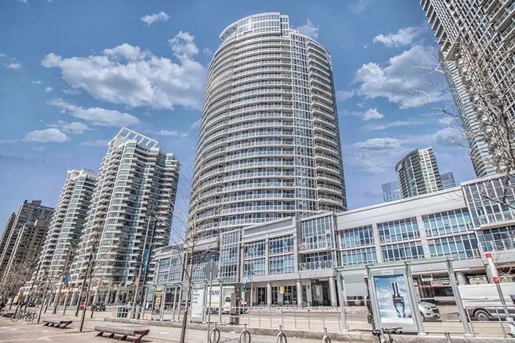 218 Queens Quay W 1603, Toronto C01