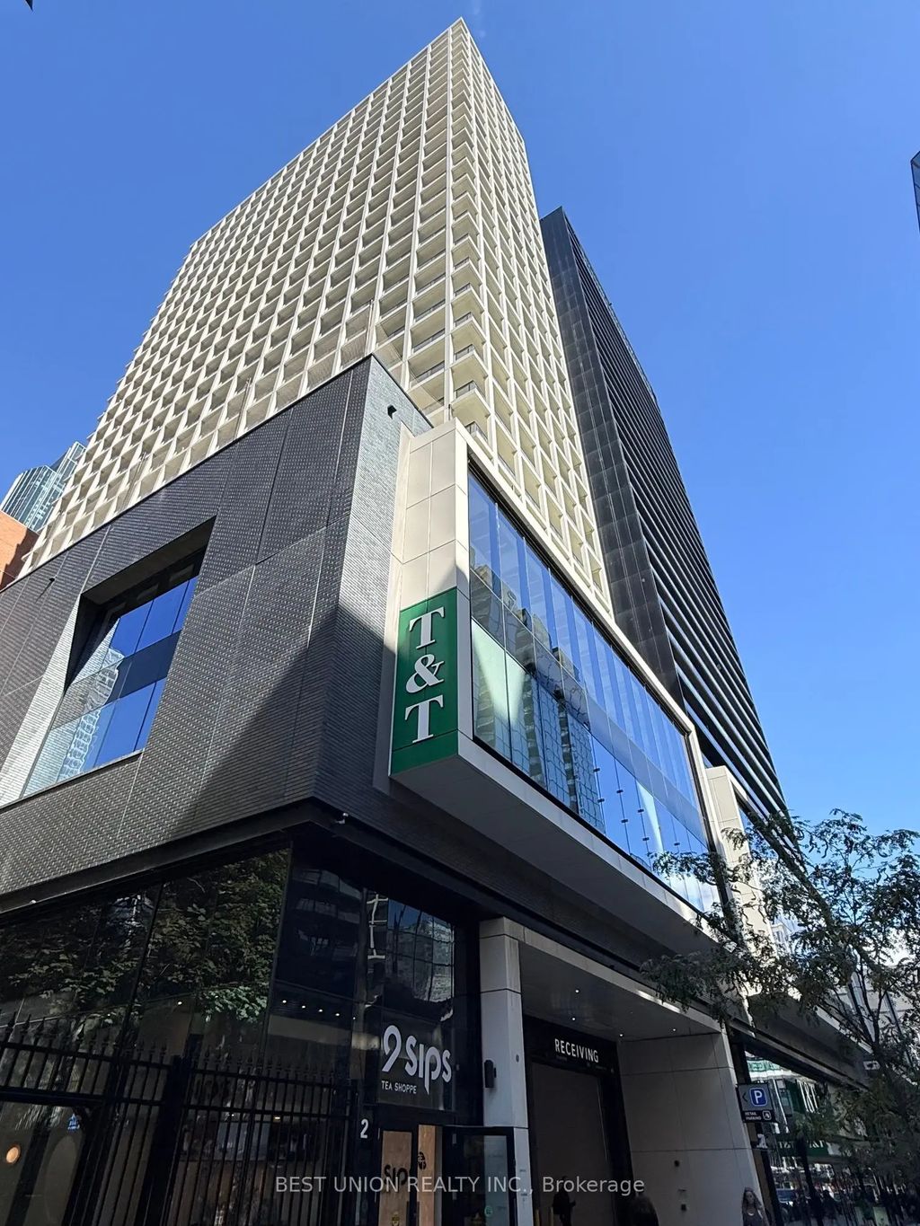 20 Edward Street 2813, Toronto C01
