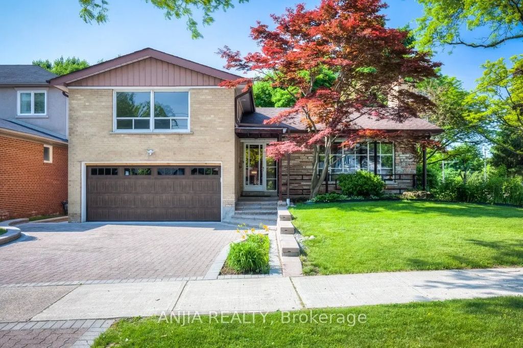 -17 Ealing Drive, Toronto C12