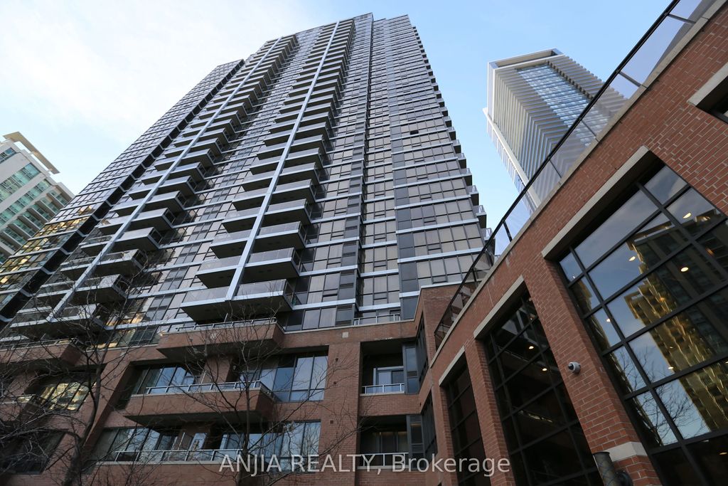 -33 Sheppard Avenue E 2010, Toronto C14