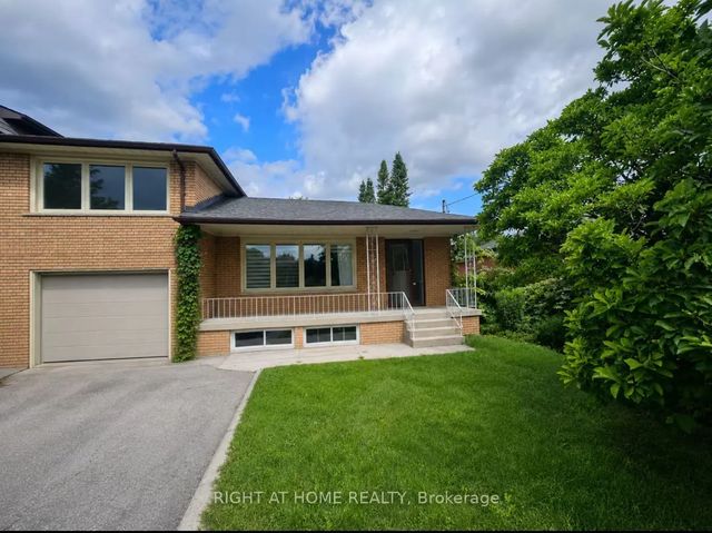 26 Wedgewood Drive Upper Level, Toronto C14