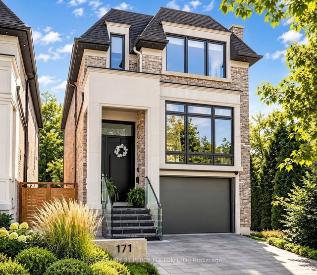 171 Elmwood Avenue, Toronto C14