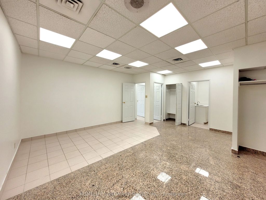 600 Sherbourne Street 706, Toronto C08