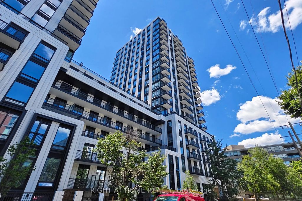 91 Montclair Avenue 837, Toronto C03
