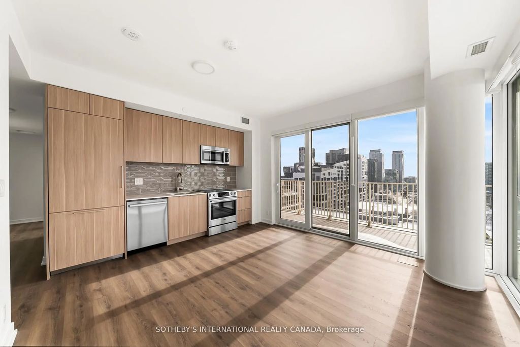 88 Bathurst Street 1217, Toronto C01