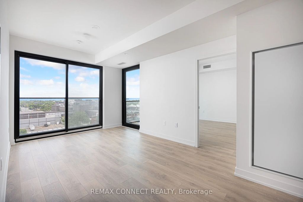 181 Sterling Road 1002, Toronto C01