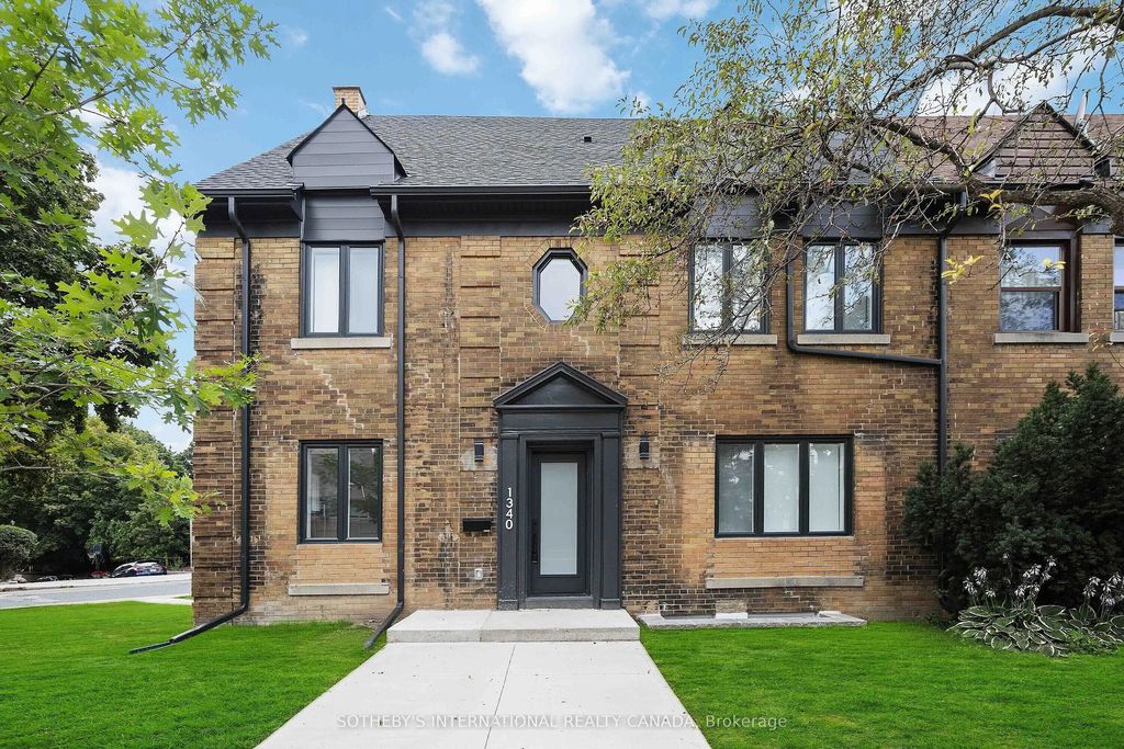 1340 Avenue Road B, Toronto C04