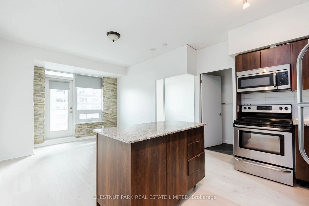 55 East Liberty Street 1212, Toronto C01